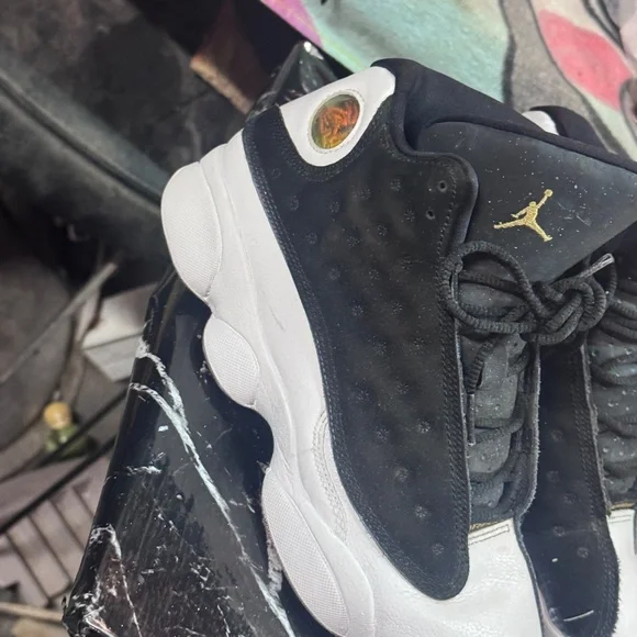 Men’s Jordan’s - Picture 3 of 6